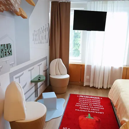 Hesehotelli Linja-autoasema Турку